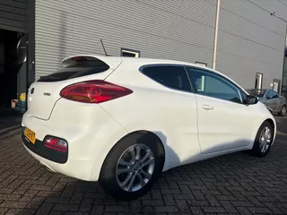 Kia cee'd 1.4 i INCL NWE KOPPELING | CLIMA | NAVI | CRUISE CONTROL | TR