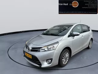 Toyota Verso 1.8 VVT-i Aspiration 3 MND GAR | NAVI | TREKHAAK | CRUISE CONTRO